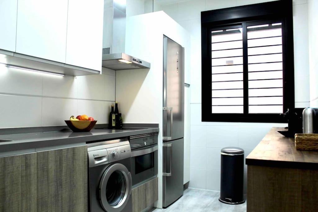 Downtown Jinetes Deluxe With Pool & Free Parking Daire Málaga Dış mekan fotoğraf